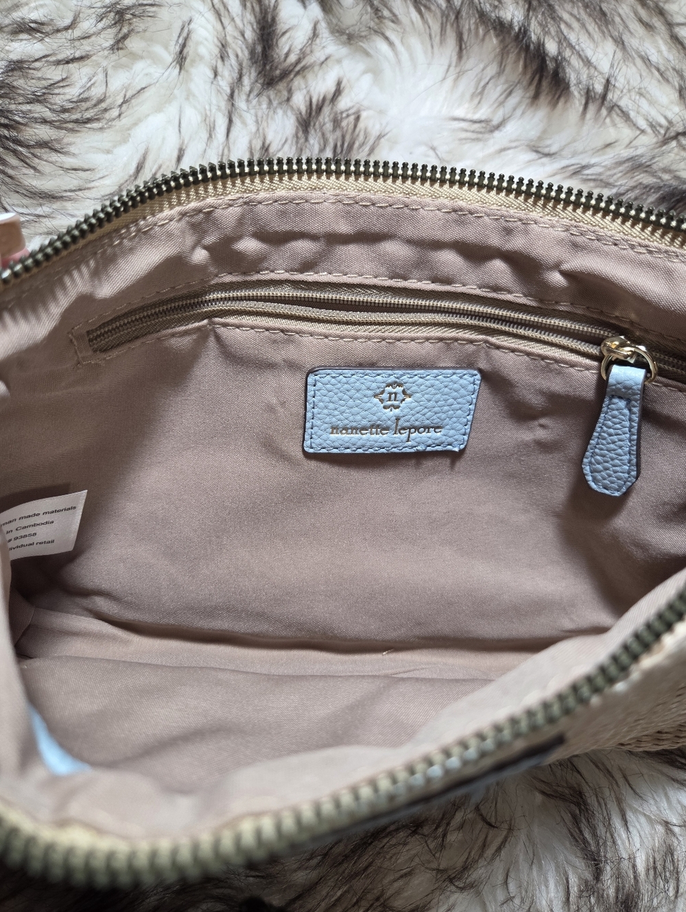 Nanette Lepore Natural Straw Shoulder Bag with Light Blue Trim - Picture 4 of 8